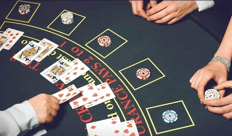 Hướng dẫn chi tiết cách chơi xì dách trên Go88